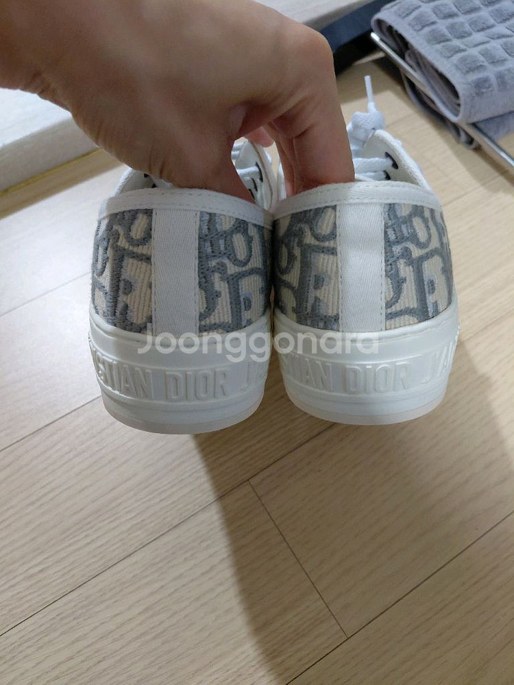 디올 오블리크스니커즈 그레이 34.5판매--2