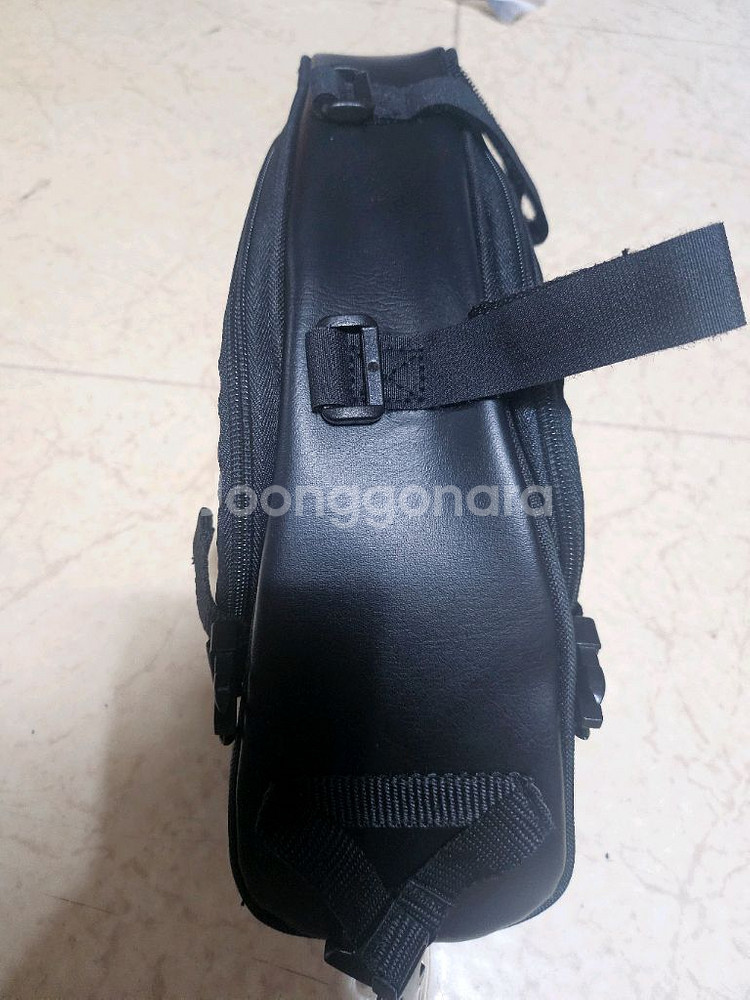 토픽 몬도팩 XL 스트랩버전 안장가방--2