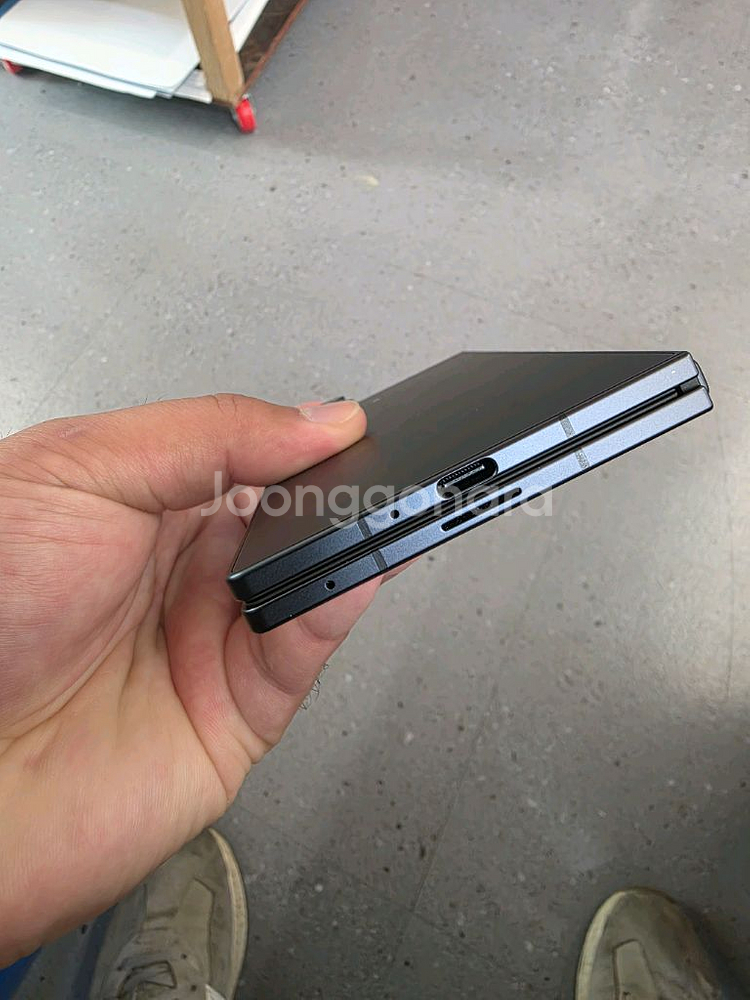 갤럭시 Z 폴드 7 256GB 개봉미사용급--4