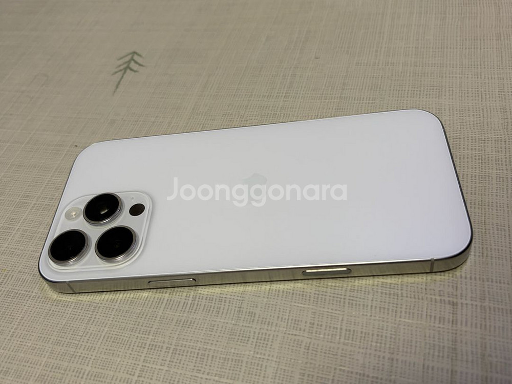 아이폰16프로맥스 512GB 판매합니다.--5