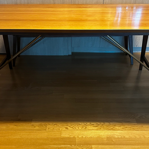 까사미아 원목 테이블 식탁 (6인용)