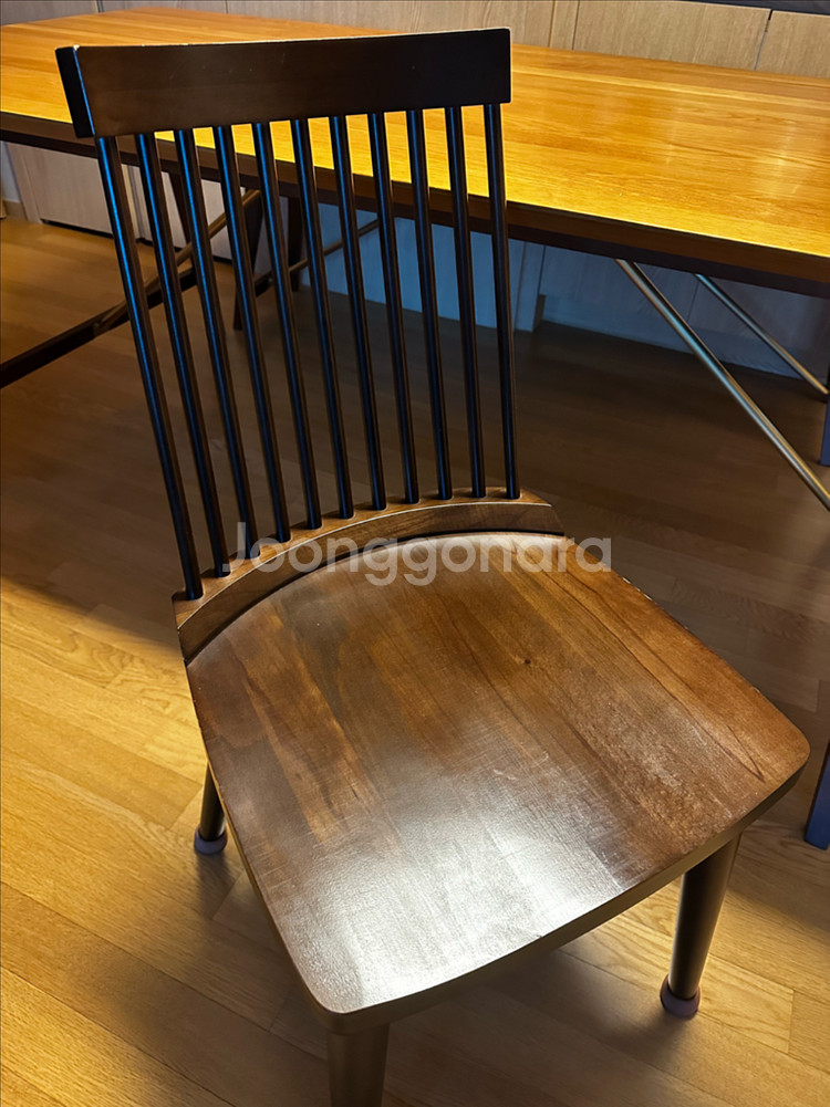 까사미아 원목 테이블 식탁 (6인용)--5