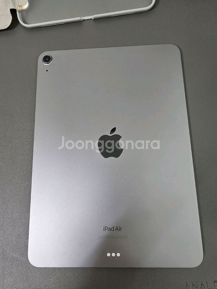 아이패드 에어5세대 + 모쉬 버사 케이스 판매합니다--11