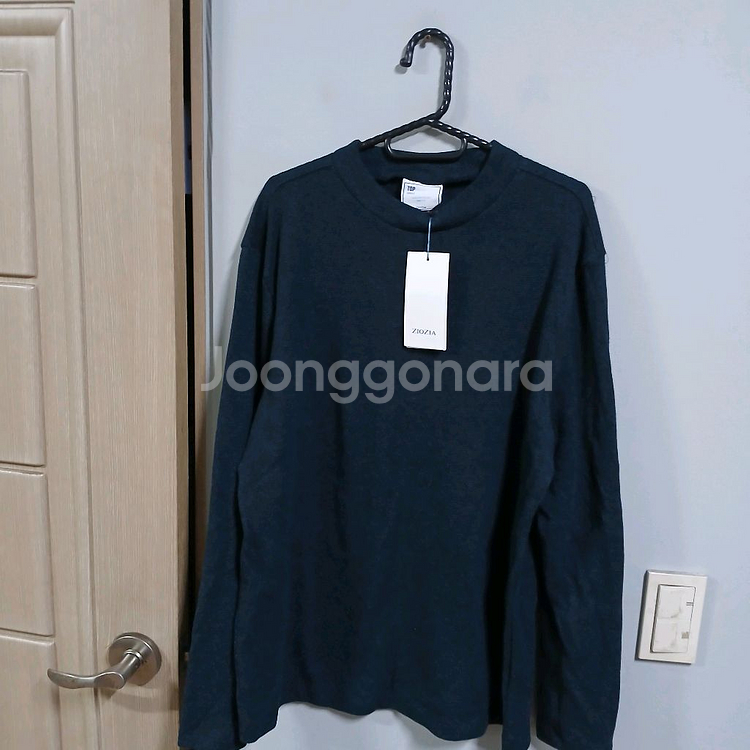 지오지아 니트 맨투맨 남성105 사이즈--0