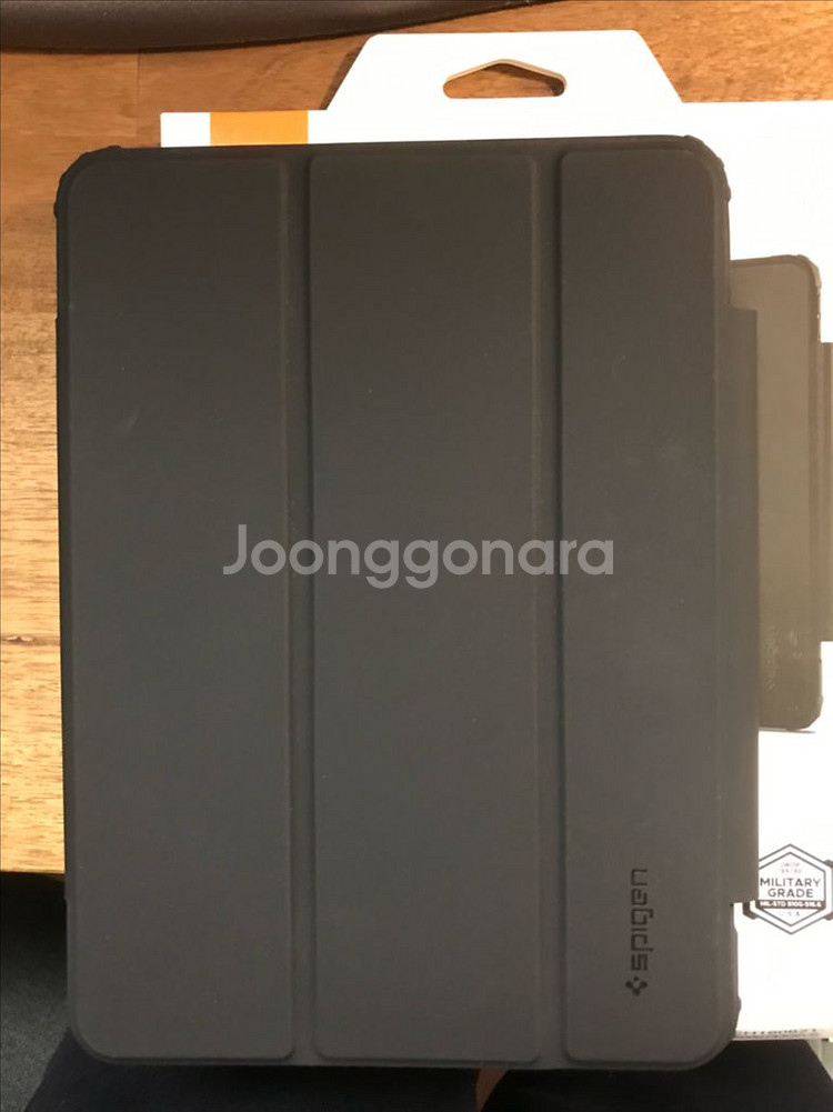 아이패드 프로 11 케이스 2개 일괄 (M4 이전 모델)--2
