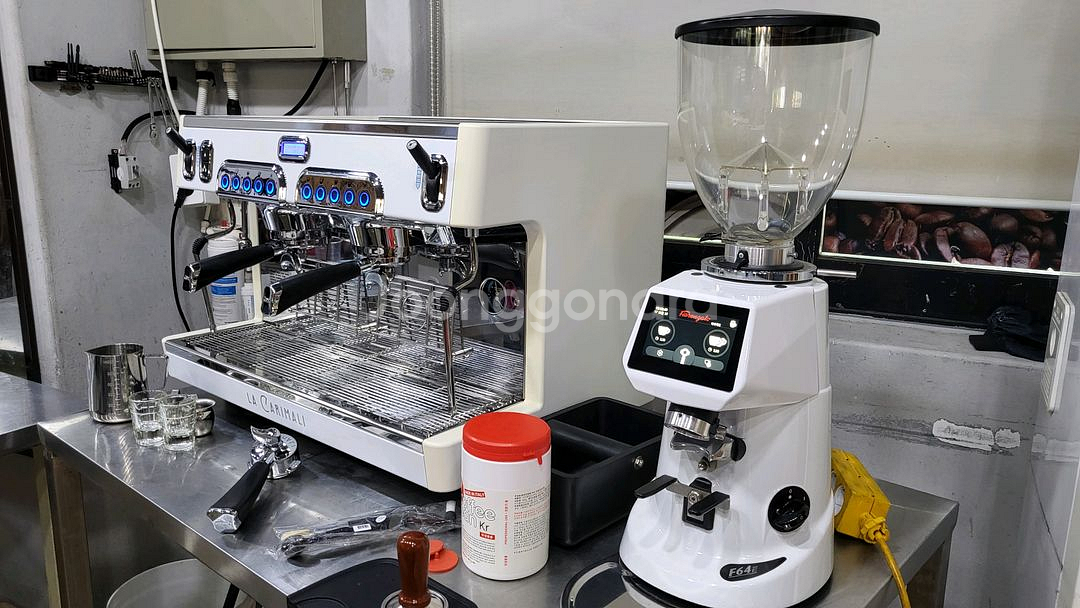 까리말리 뉴 센토 커피머신 피오렌자자동그라인더 포함--2