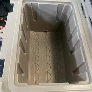 펠리칸 캠핑용 아이스박스 48L