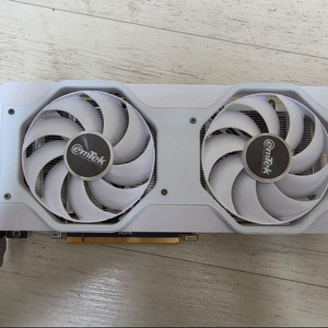 이엠텍 RTX 4060 화이트