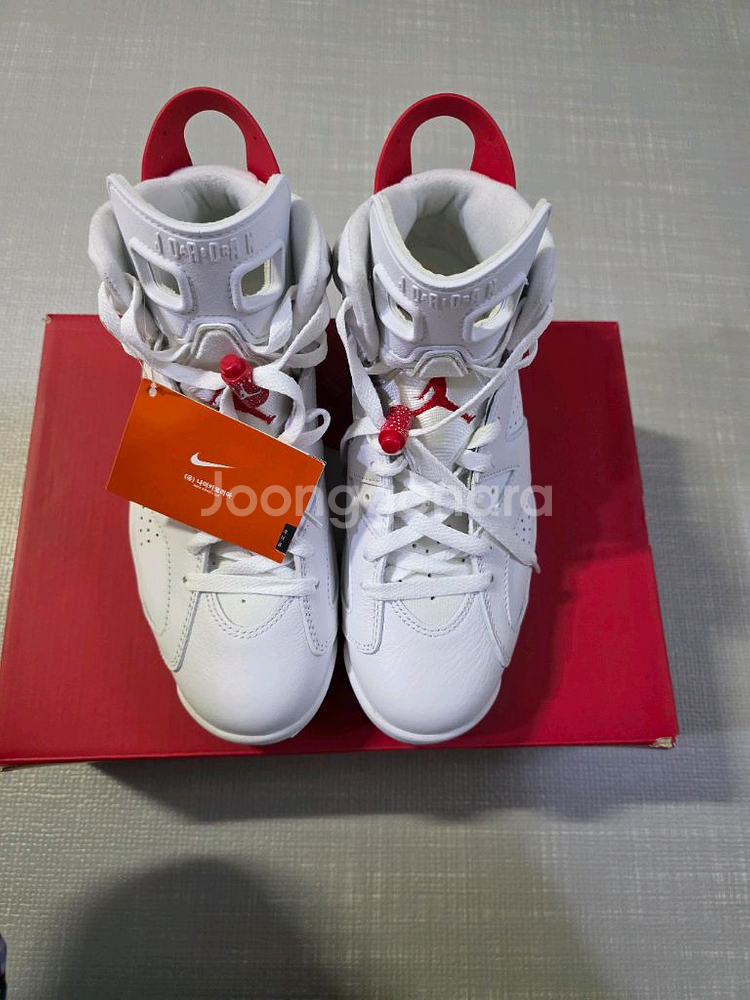 조던6 레트로 유니버시티 레드--3