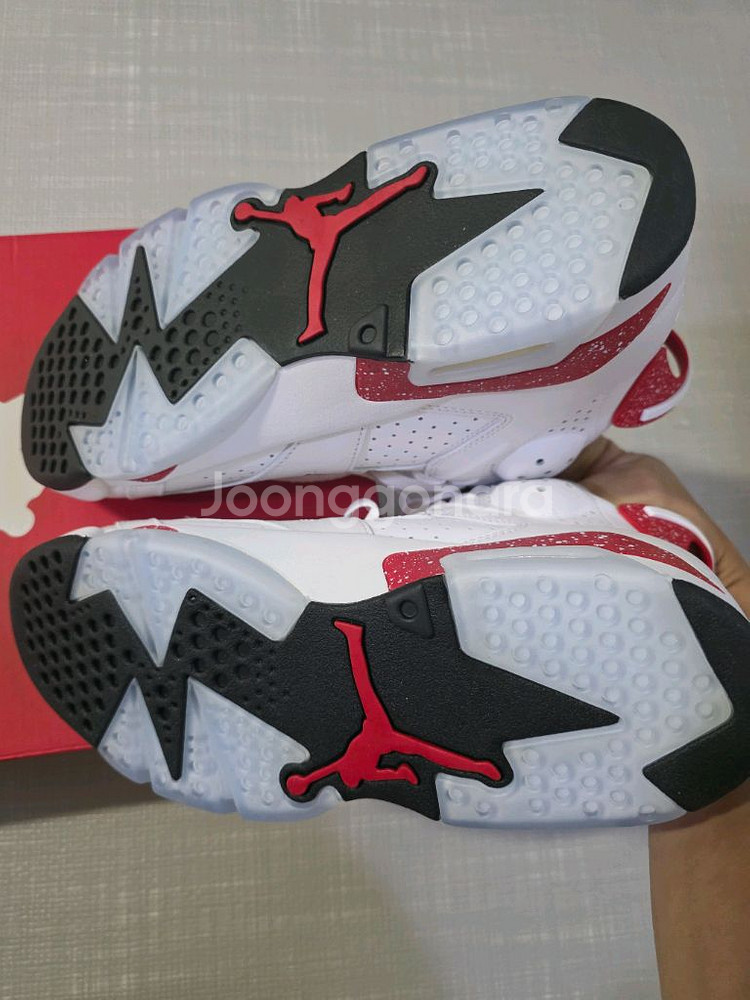 조던6 레트로 유니버시티 레드--2