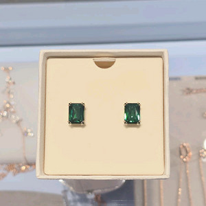 ( 새상품) 스와로브스키 귀걸이