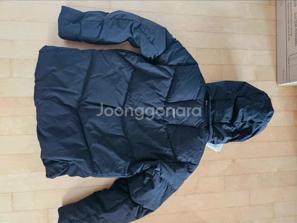 데상트 패딩 새재품 사이즈 85, 90--1