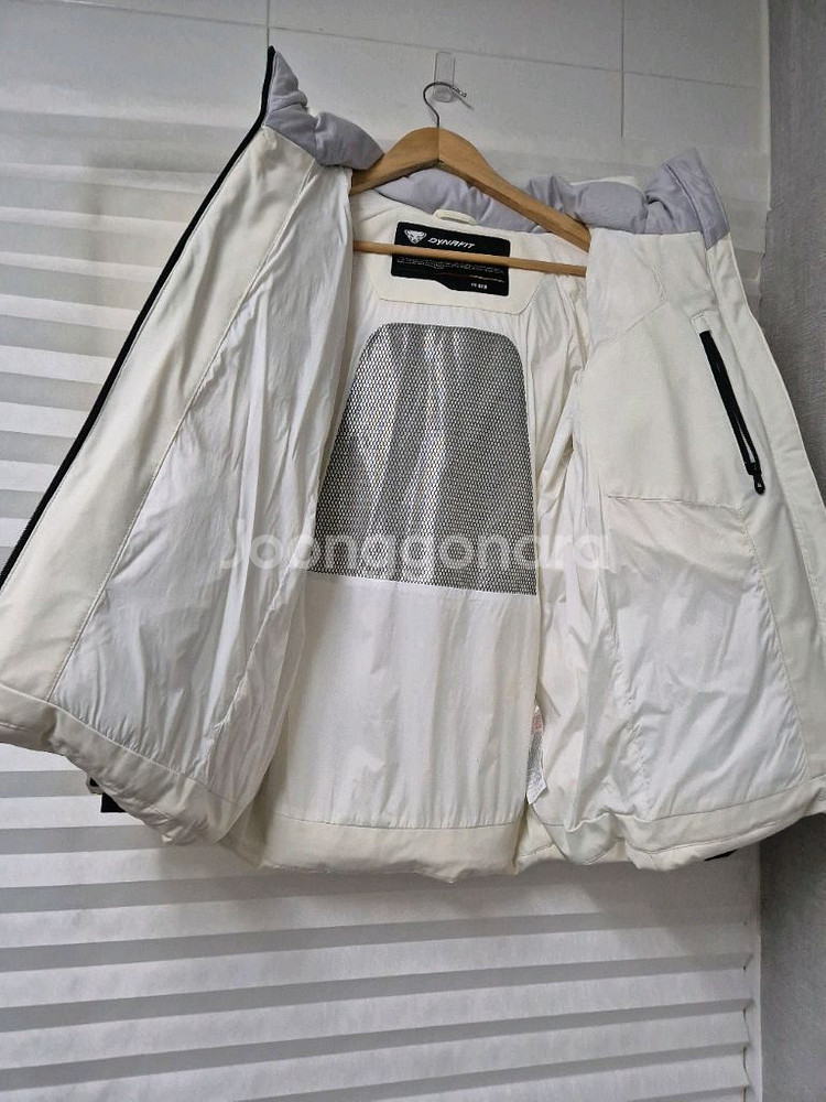 다이나핏 다운 패딩--10