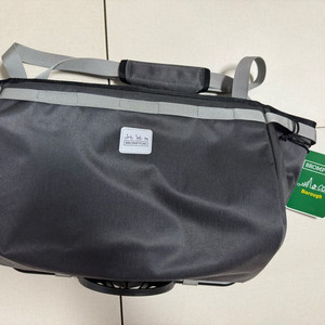 미사용 브롬톤 버로우 바스켓백 팝니다