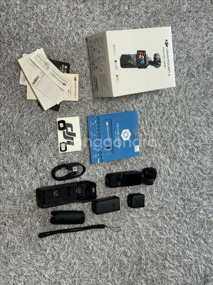 dji 오즈모 포켓3 크리에이터콤보 박스풀 팝니다--0