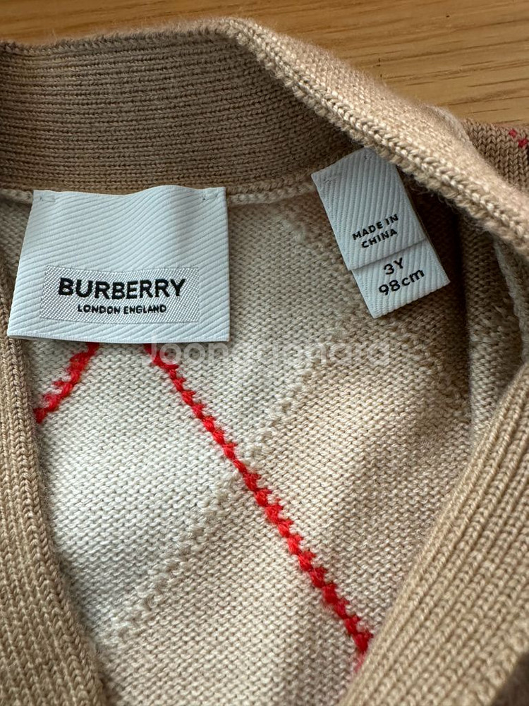 버버리 토마스가디건3y--2