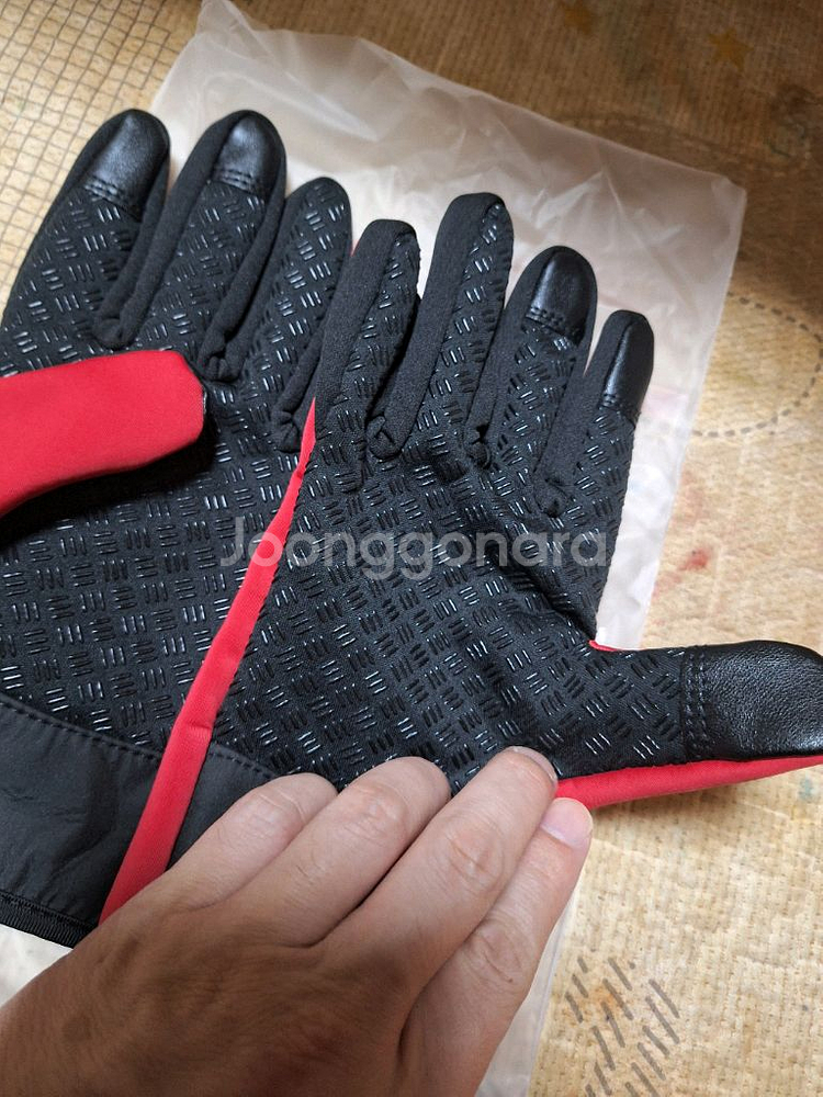 새장갑남자 보통손크기.여성분 손크신분 맞으세요끼어보시고--5