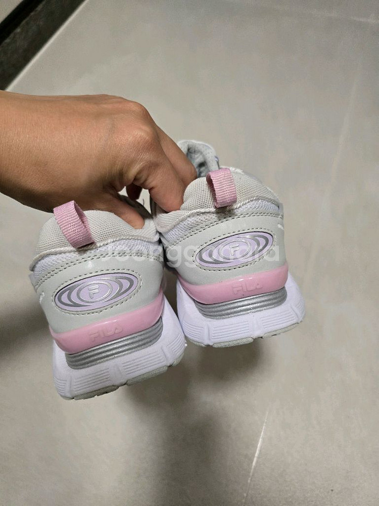 휠라 아동 운동화210--3