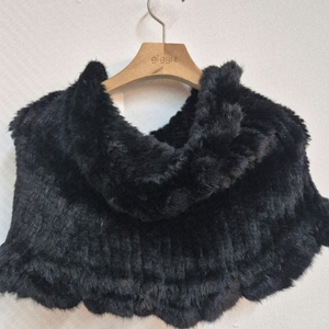 올리비아 하슬러 밍크 워머