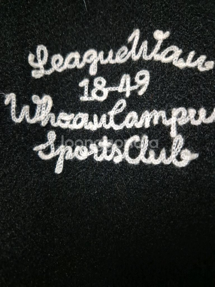 후아유 바시티 점퍼--10