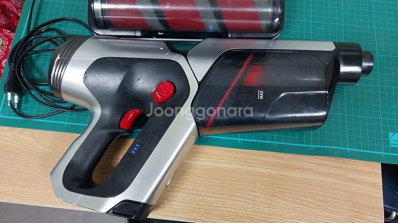 삼성 뉴파워건 150 VS80N8083 무선 진공청소기--1