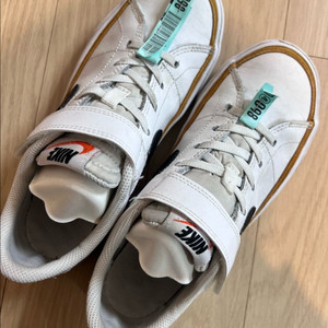 나이키 운동화 220