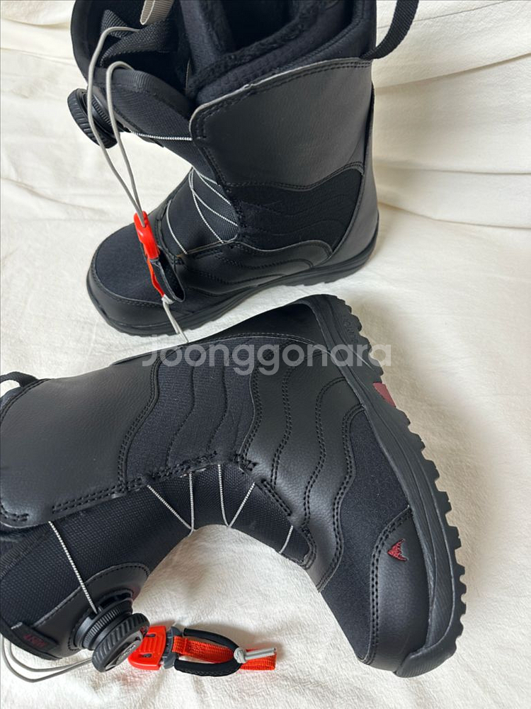 거의새것) 버튼 민트 보아 와이드 부츠 220 (가방포--1