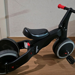 유아 자전거. 2 in 1 밸런스 바이크