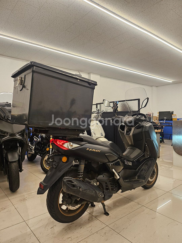 상태 좋은 24년식 nmax125 빨리 팝니다 !!--4