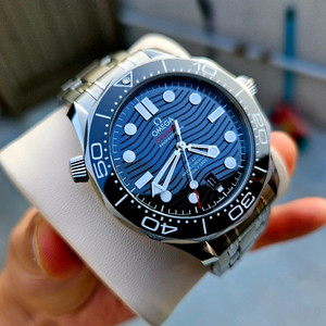 오메가 씨마스터 300 다이버 검판/블랙