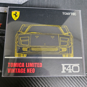 토미카 리미티드빈티지 페라리f40 옐로우