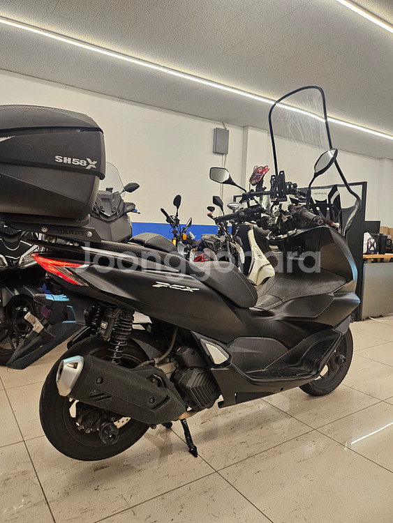 상태 good! 21년 pcx125 팝니다 !!--3