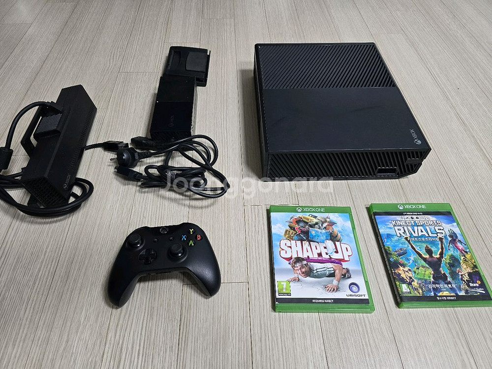 Xbox One 본체 + 키넥트 + 키넥트 게임(sha--0