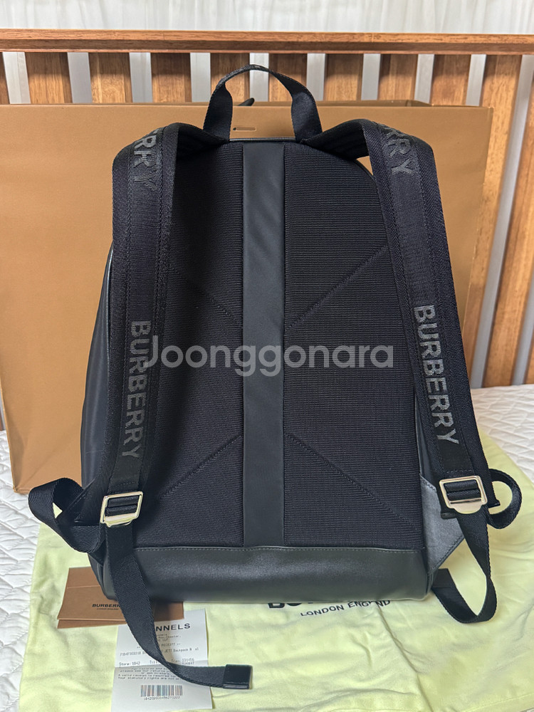 버버리 블랙 나일론 백팩--1