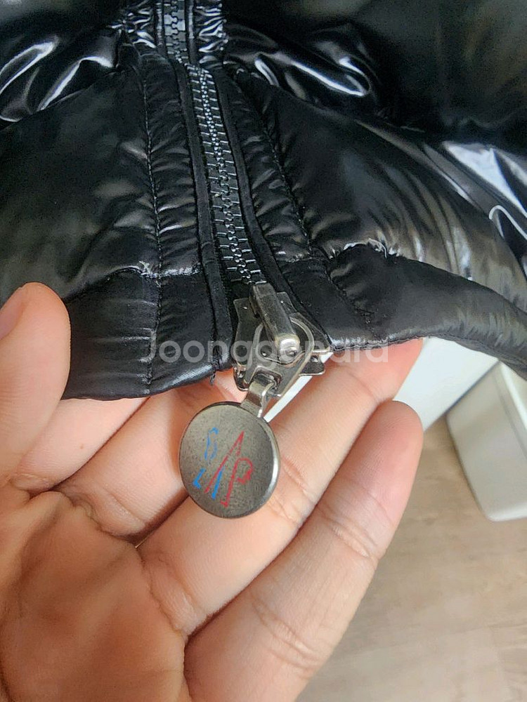 몽클레어 마야 조끼 패딩 XL (카피품)--3