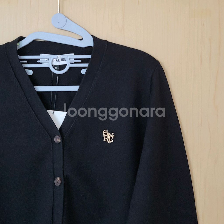 택달린새상품) 제너럴아이디어 에센셜 가디건 블랙 m--3