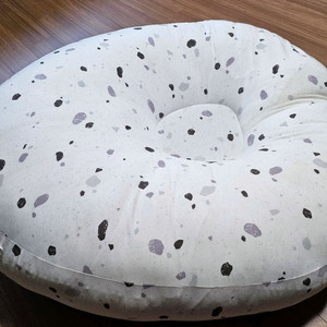 BBLUV 아기 수유쿠션