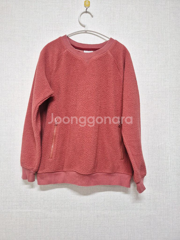 컬럼비아 맨투맨--0