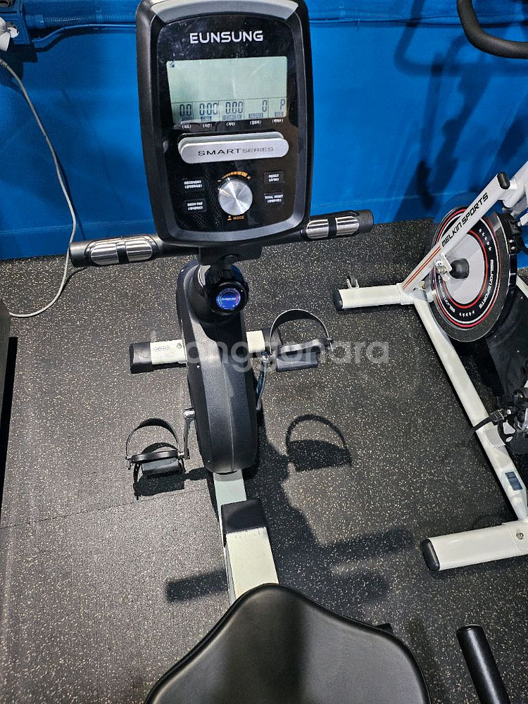 은성헬스빌v501 실내 좌식사이클 저렴하게 팔아요--2