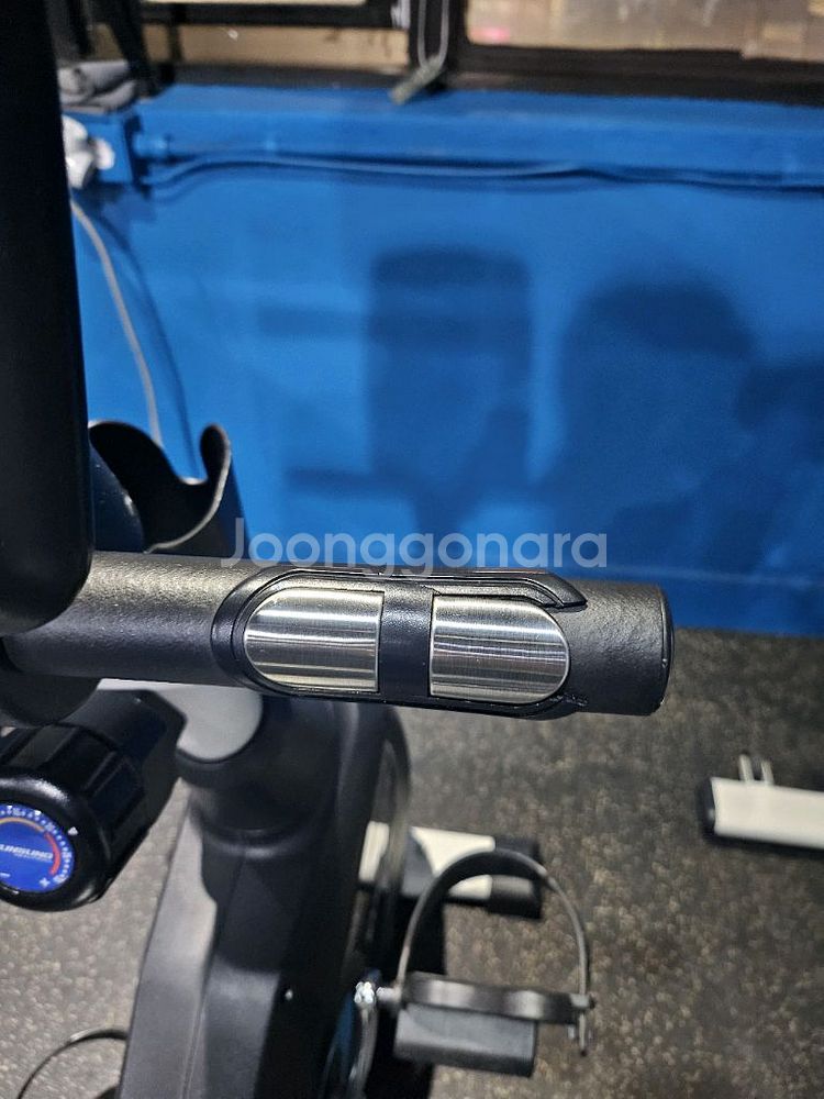 은성헬스빌v501 실내 좌식사이클 저렴하게 팔아요--4