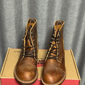 레드윙 아이언레인저 8085 7.5d 255 미사용