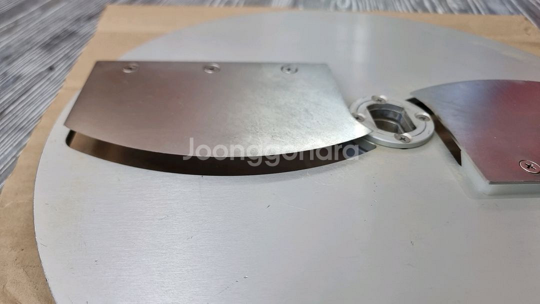 씨마트 다기능 업소용 야채 절단기 야채 슬라이서 야채 채칼 SM-V100 C type+칼판 4개 판매합니다--4