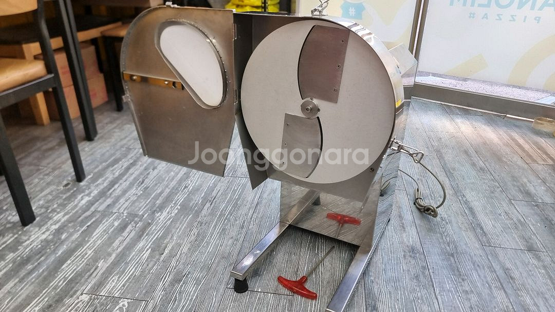 씨마트 다기능 업소용 야채 절단기 야채 슬라이서 야채 채칼 SM-V100 C type+칼판 4개 판매합니다--3