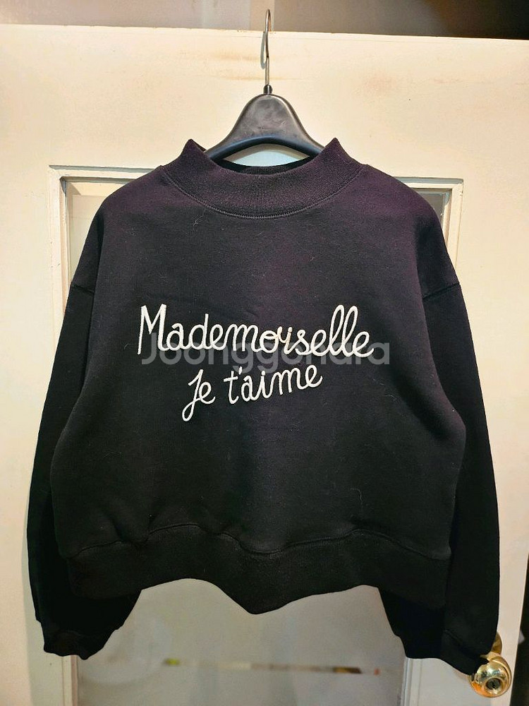 럭키슈에뜨 레터링 맨투맨 F--0