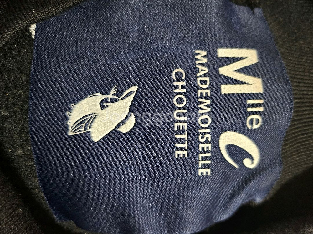 럭키슈에뜨 레터링 맨투맨 F--5