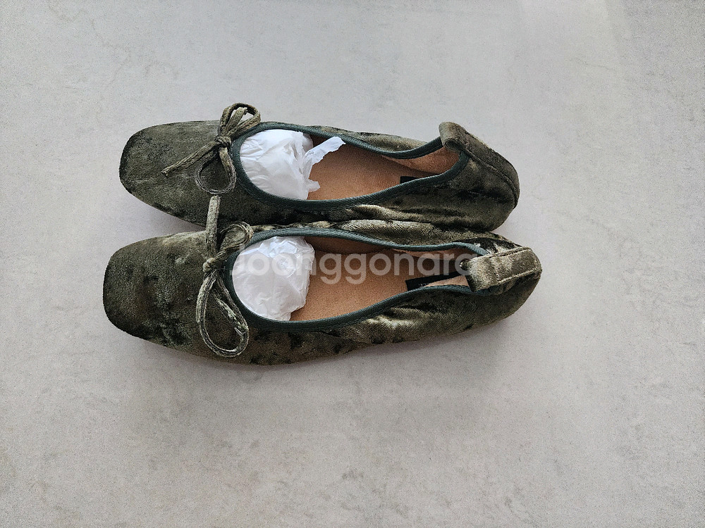 포멜카멜라 240사이즈 플랫슈즈 새거팔아요--3