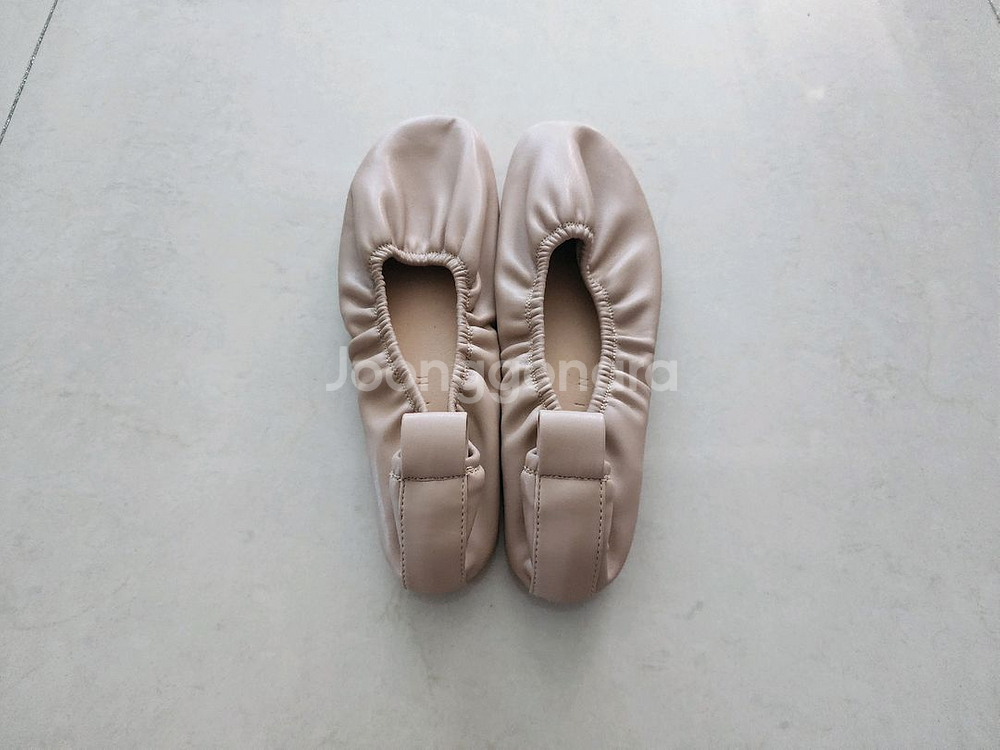 깔랑 가죽플랫슈즈 240사이즈팔아요--3