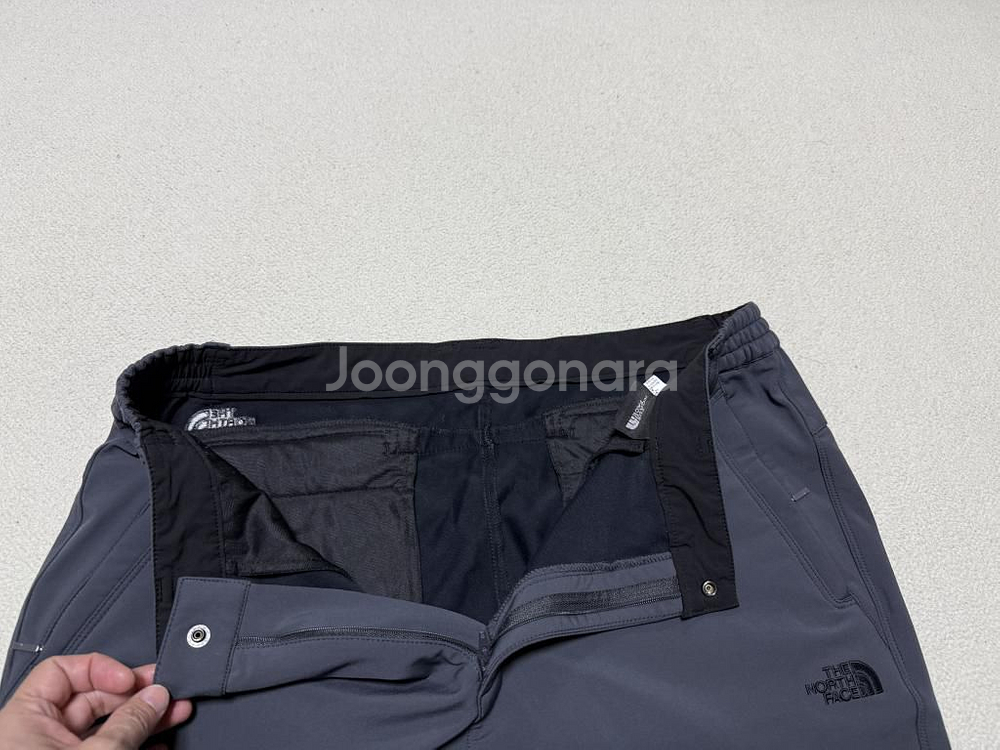 노스페이스 겨울용 방풍 등산바지 남성용 38인치--3