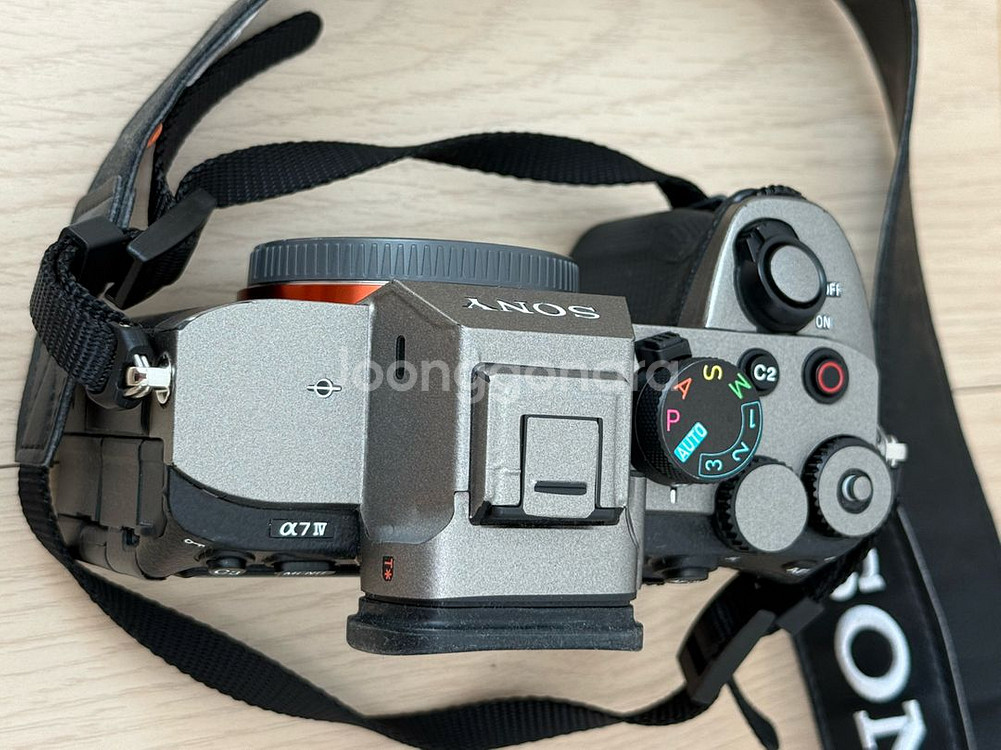 소니 A7M4 컷수 적은 바디 판매합니당--2