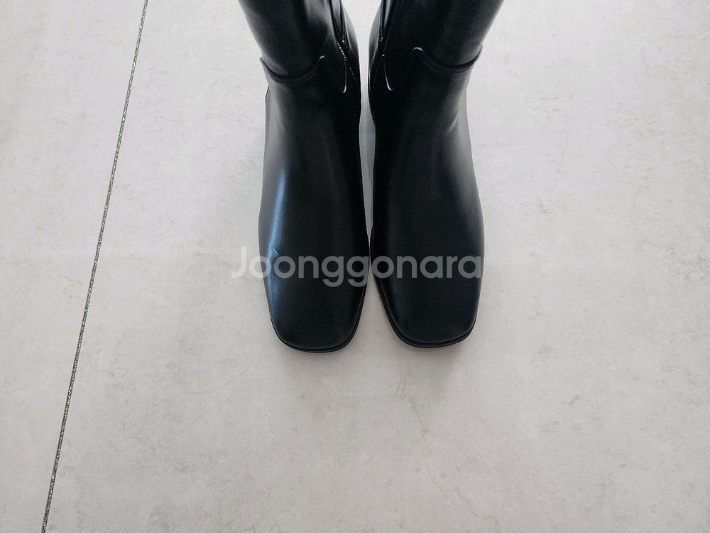 240사이즈 여성 겨울롱부츠 새거팔아요--2